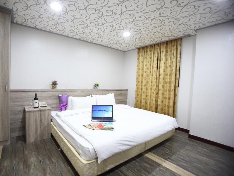 心園生活旅店 Xin Yuan Hotel Hsinchu City Exterior photo