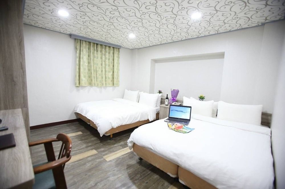 心園生活旅店 Xin Yuan Hotel Hsinchu City Exterior photo