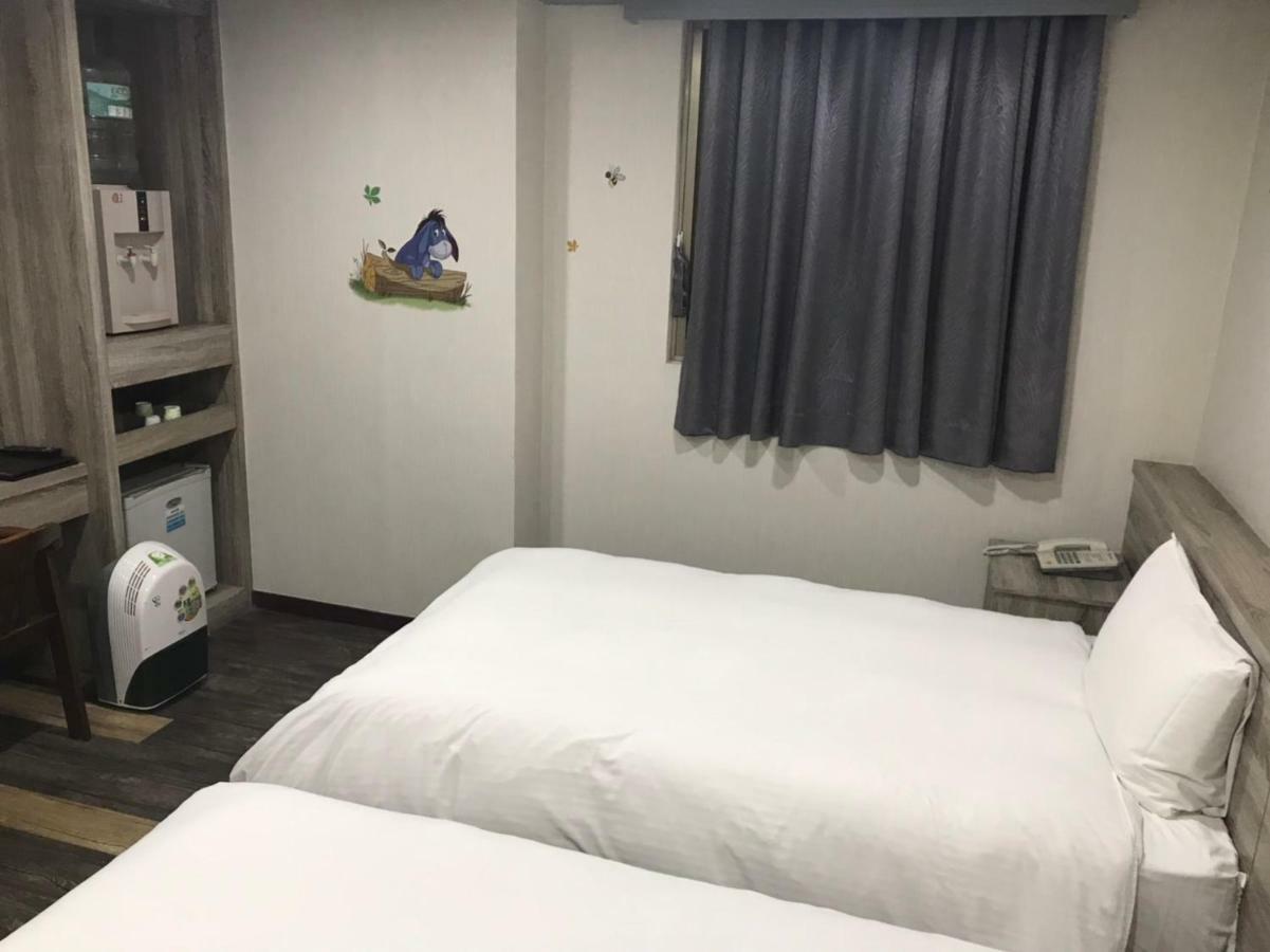 心園生活旅店 Xin Yuan Hotel Hsinchu City Exterior photo