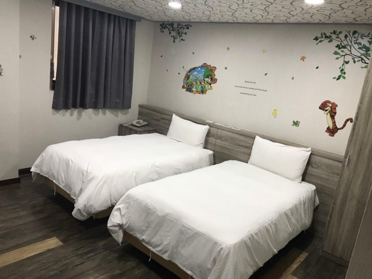 心園生活旅店 Xin Yuan Hotel Hsinchu City Exterior photo